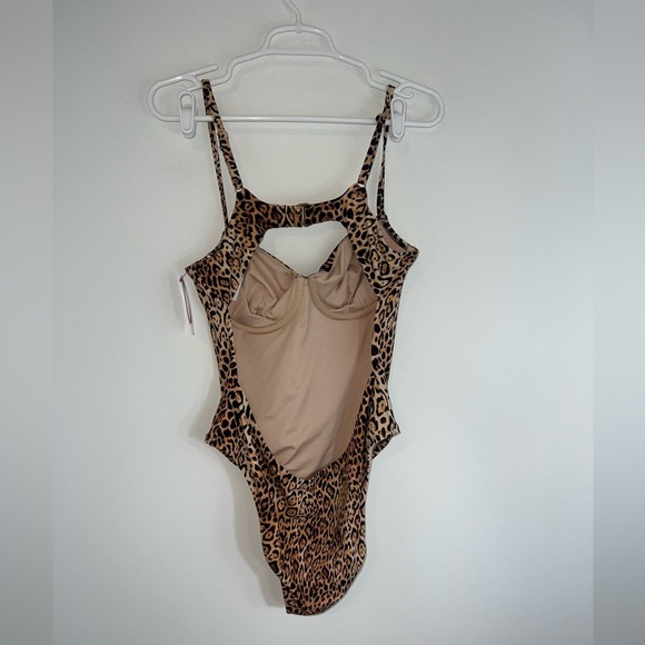 Victoria’s Secret new! Leopard Print XL One-Piece Swimsuit - Picture 12 of 14